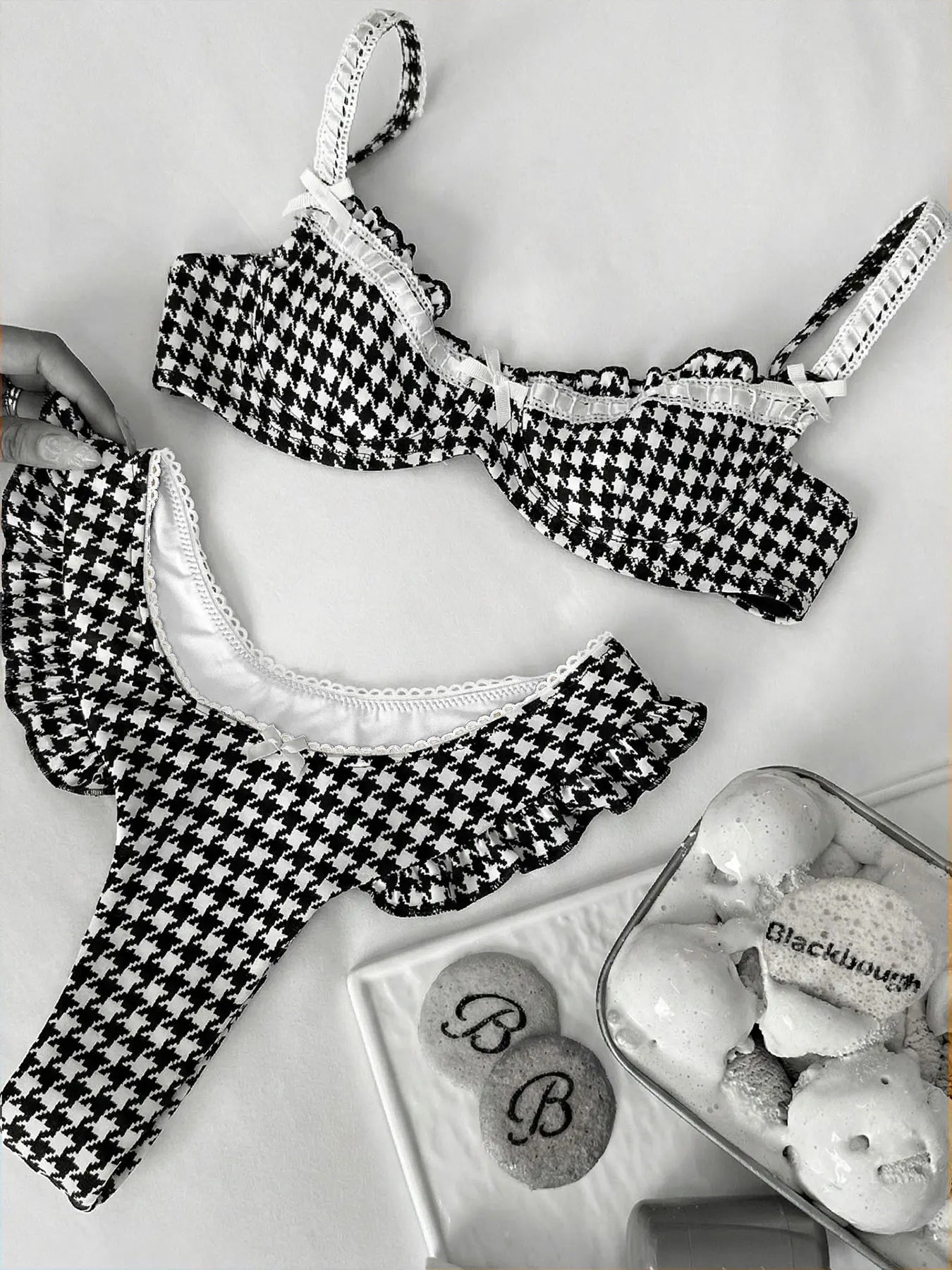 Fashion Ruffle Bikini Women Low Waist Slipt Swimsuit Lady Sexy Push Up Biquini Swimwear Female Beachwear Getways 2026 New
