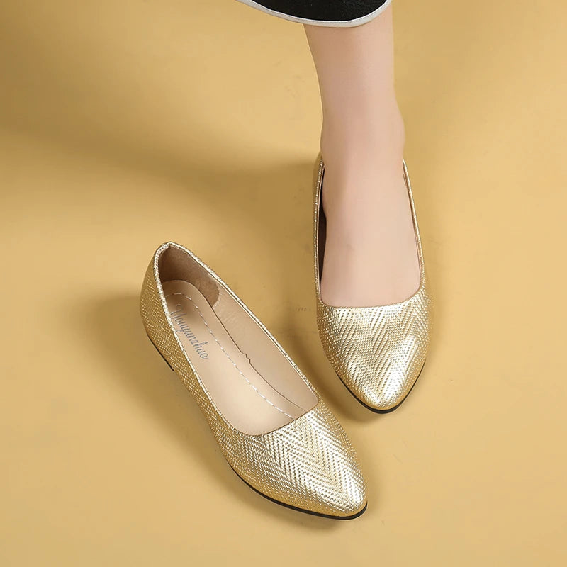Spring/Autumn Comfortable Casual Elegant Sneakers Fashion New Pointed Toe Light Mouth Sexy Non-Slip Flat Work Shoes for Women