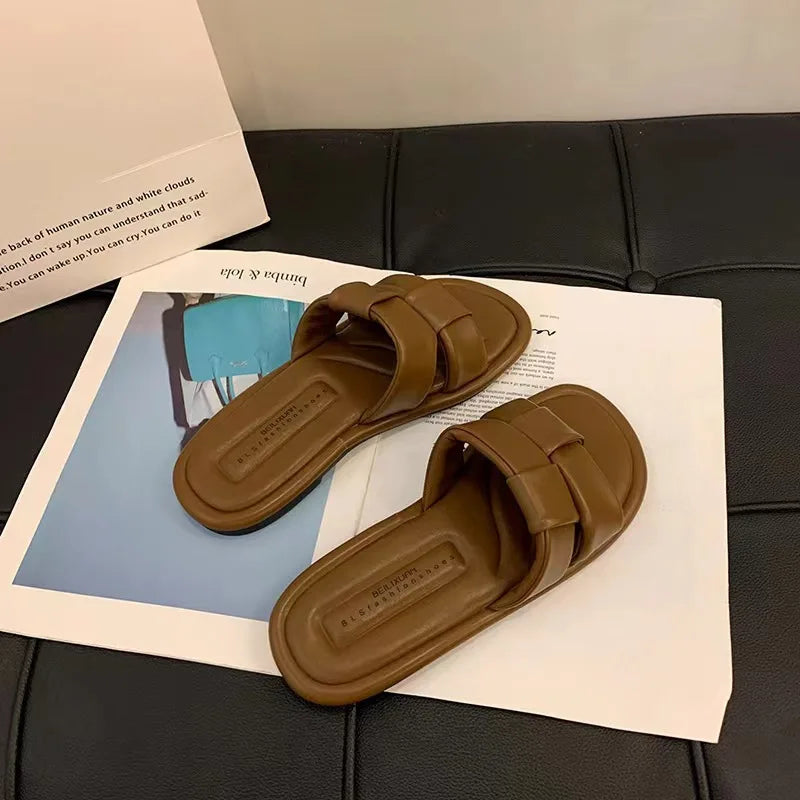 Women's Summer Outdoor Sandals Soft Bottom Flat Slippers Beach Casual Fashion Crystal Pad PVC Material Breathable Slip-On Shoes