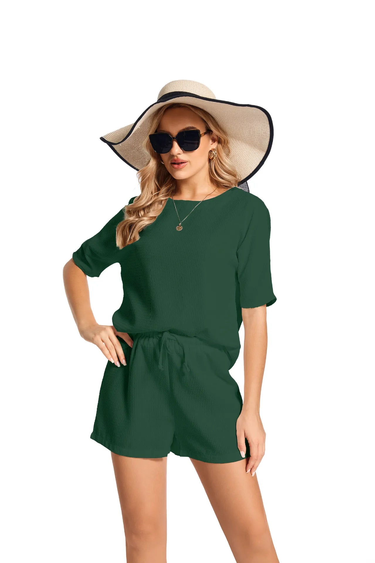 2024 New Two Piece Set For Women Short Sleeve Foreign Style Bat T Shirt Fashion Solid Color Shorts 2 Piece Sets Women Outfits