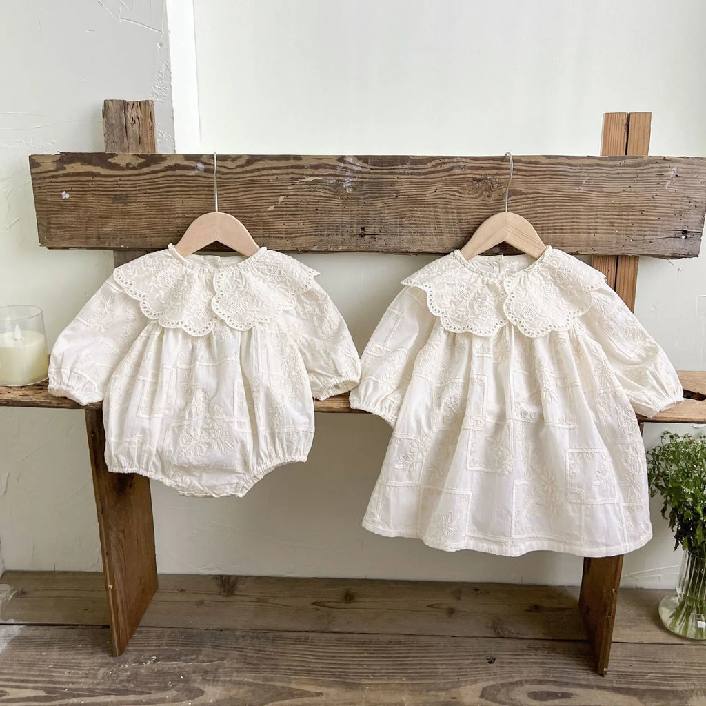 Autumn Newborn Infant Baby Girls Lace Lapel Romper Sister  Embroidery Dresses Muslin Rompers Kids Onepiece Fashion Baby Clothing