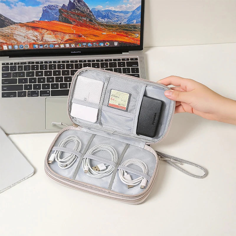 USB Charger Travel Organizer Bag – Mesh-Lined Portable Case for Cables, Adapters & Power Banks, Keeps Tech Gear Tidy