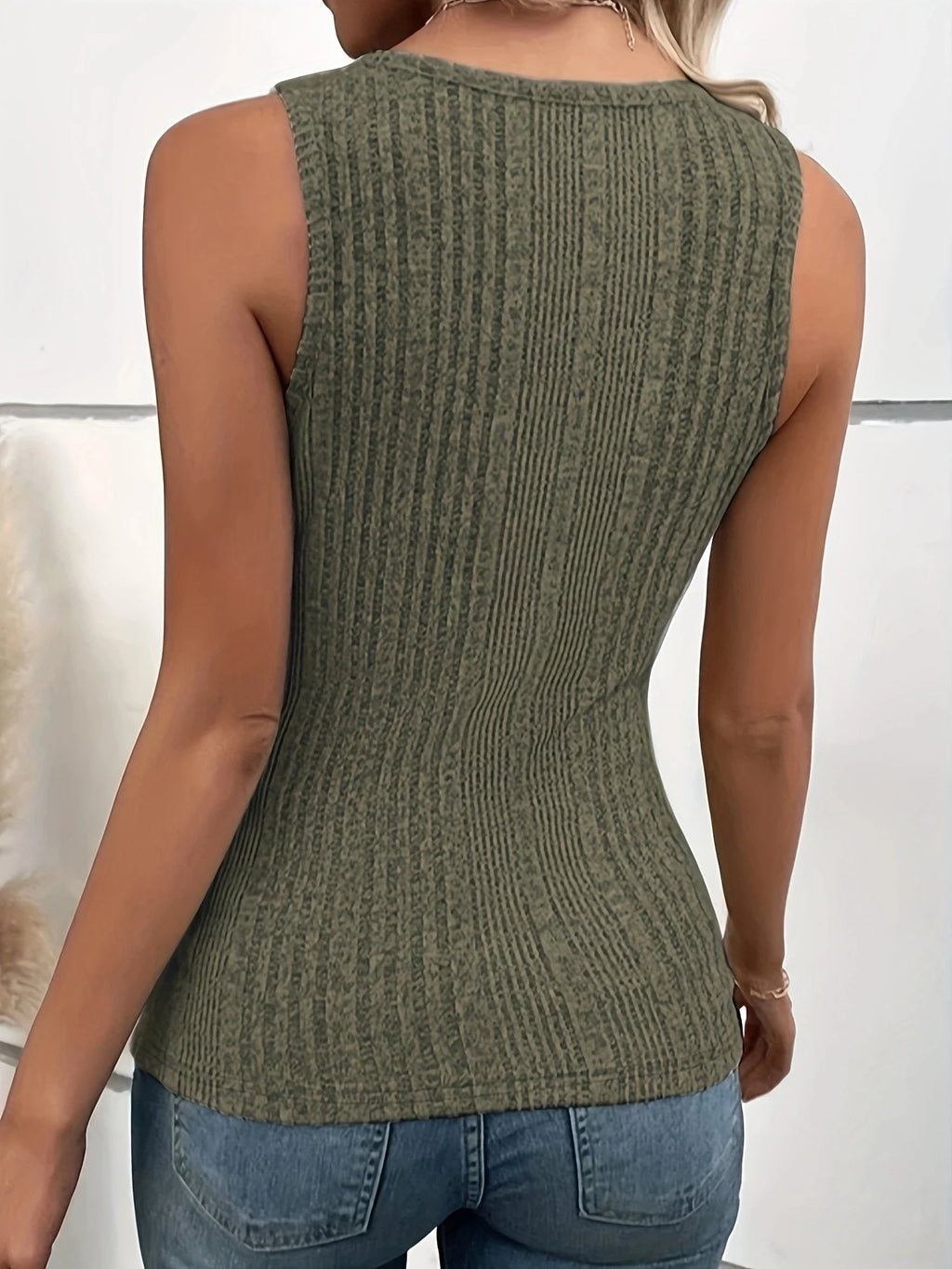 Chic Square Neck Button-Up Tank Top - Versatile &Stylish|100% Polyester, Perfect for All Seasons