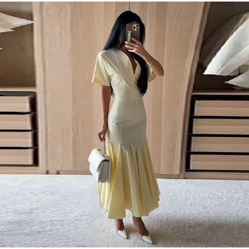 Elegant Pleated Waist-cinching Long Dress Women's Sexy V-neck Short Sleeve Bodycon Dresses 2026 Summer New Lady Solid Robes