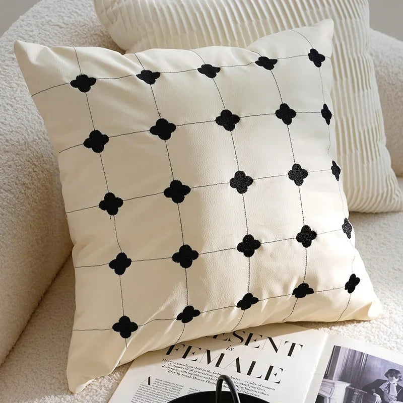45x45/30x50cm Black White Embroidered Pillow Cover Decorative Cushions Pillow Covers Decorative Modern Light Luxury Sofa Decor