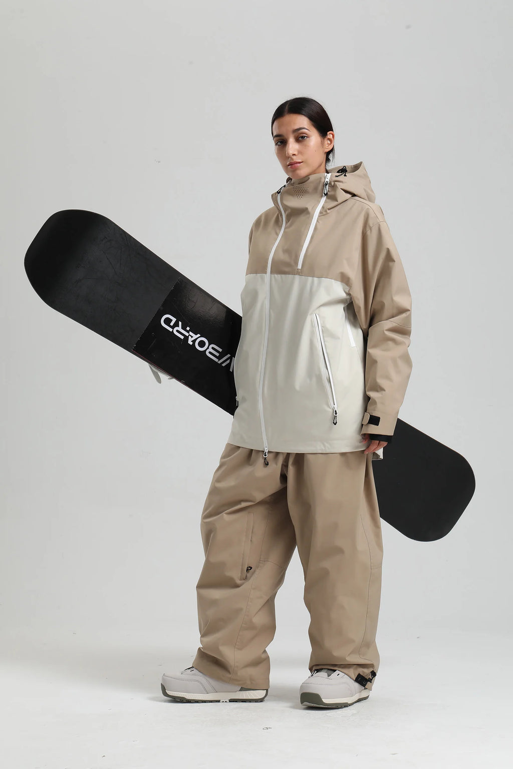 Gsou Snow 2025 Unisex Color-Block Ski Suit Loose Fit Snowboard Waterproof Windproof Breathable Professional Winter Outdoor Wear