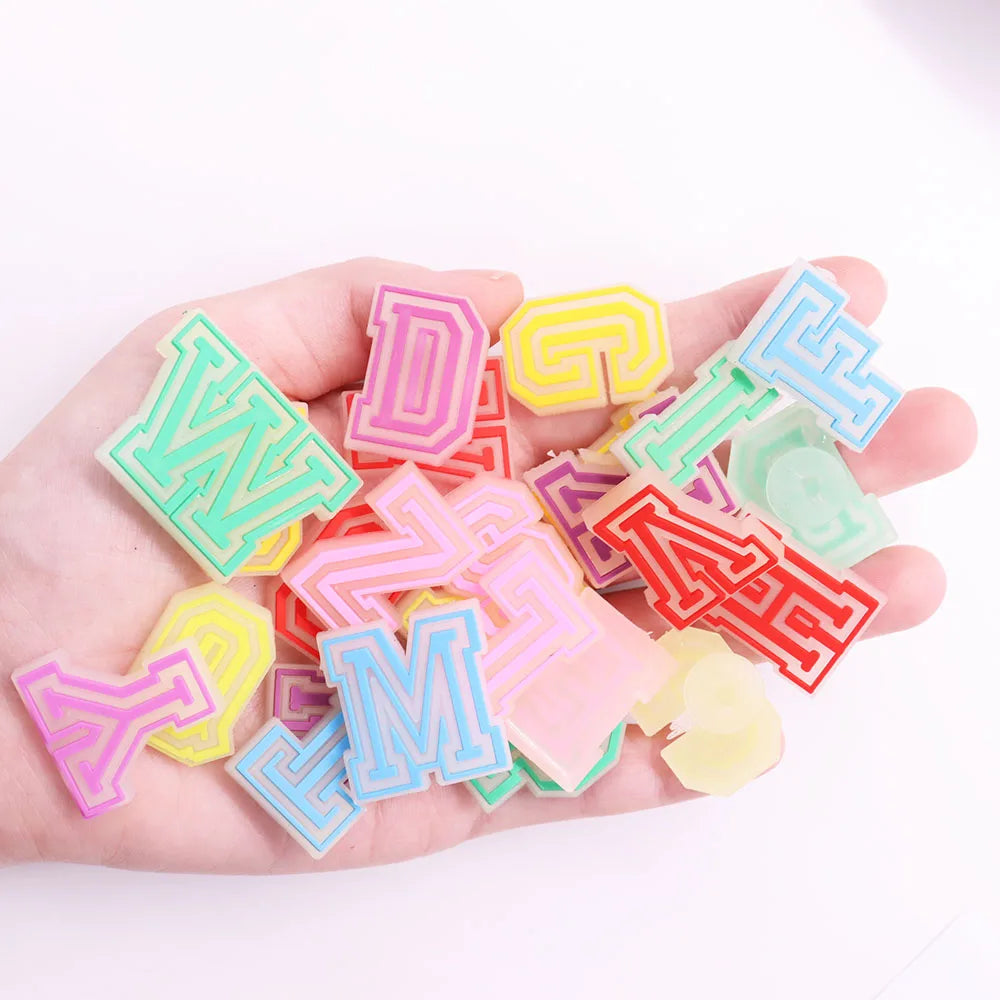 1PCS Cute Cartoon Kawaii Colorful Letter PVC Shoe Charms Grow On The Night Luminous Alphabet Sandals Shoes Decoration Kid Gft