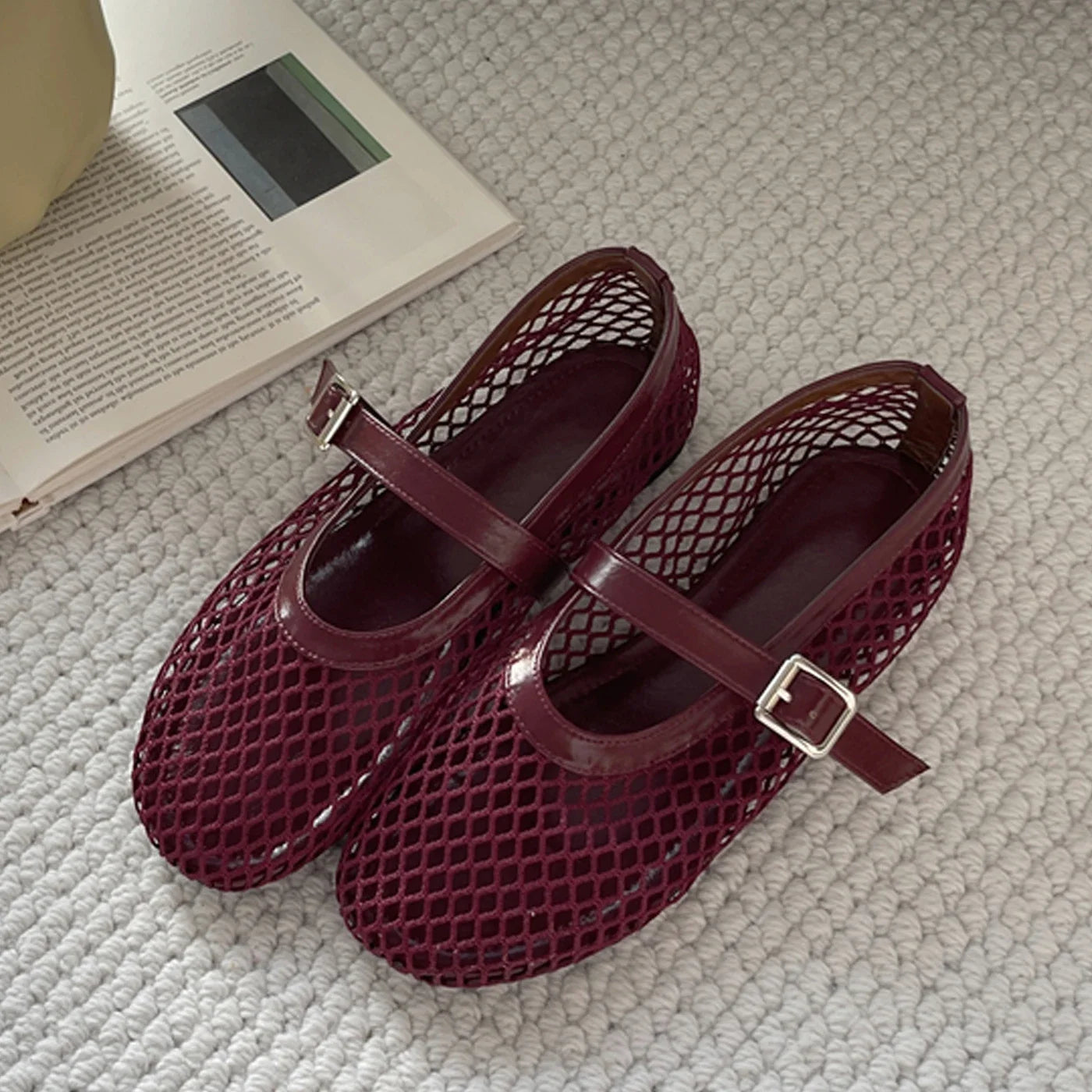 Eilyken Summer Women Cosy Mesh Flat Heels Shoes Round Toe Buckle Strap Casual Ladies Sandals Zapatos De Mujer