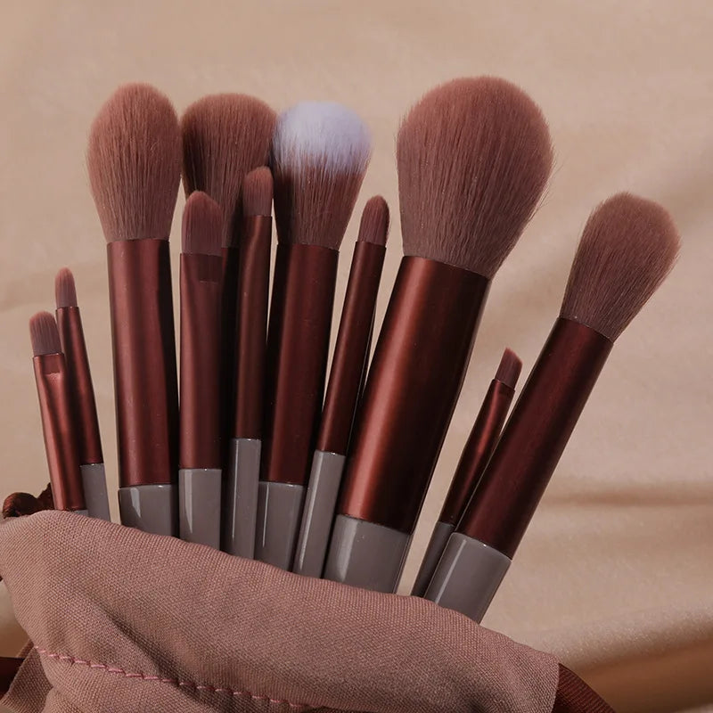Makeup Brush Set 13Pcs for Beginners Velvet Drawstring Storage Bag Portable Travel Use For Powder Foundation Eyeshadow Blush