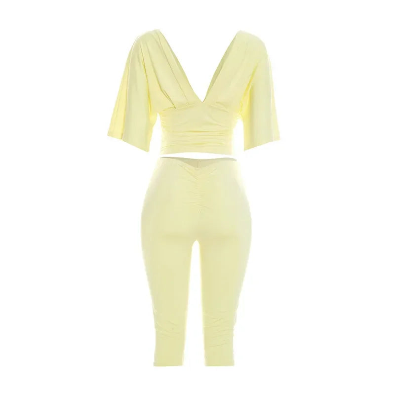 Women Sexy 2 Piece Pant Sets Summer Club Party Batwing Sleeve V Neck Crop Top Capri Pants Matching Set Beach Vacation Outfits