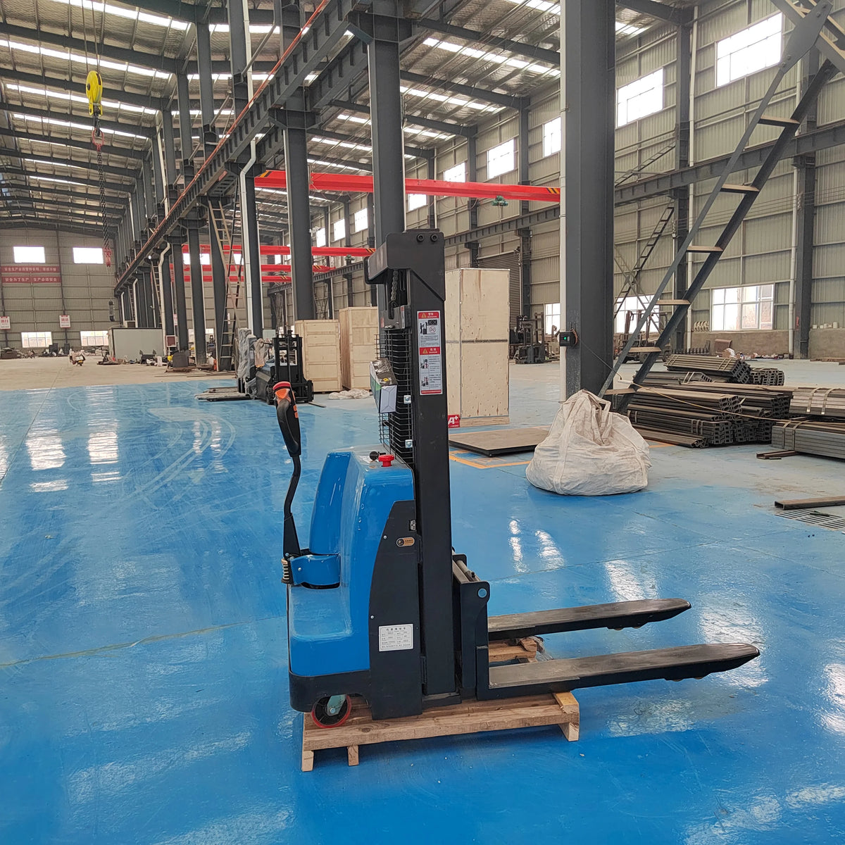 Portable Lifting Platform, Manual Hydraulic Warehouse Hoist, Small Loading Flatbed Vehicle