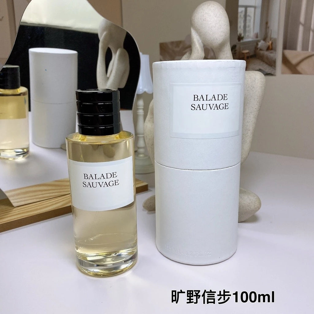 100/125Ml Unisex Brand Perfume Floral Herbal Notes Featuring A Mysterious Elegant And Rich Fragrance For Social Occasions