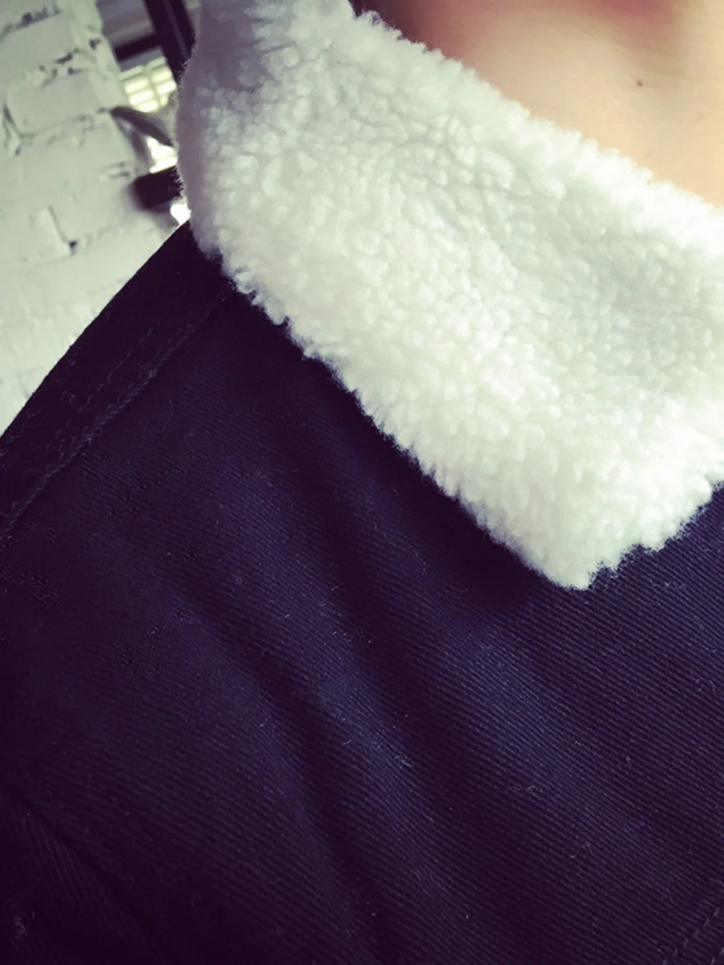Thickened Fleece Winter Jacket for Men Youth Casual Style Long Sleeve Denim Coat with Stand Collar Button Closure Slim Fit