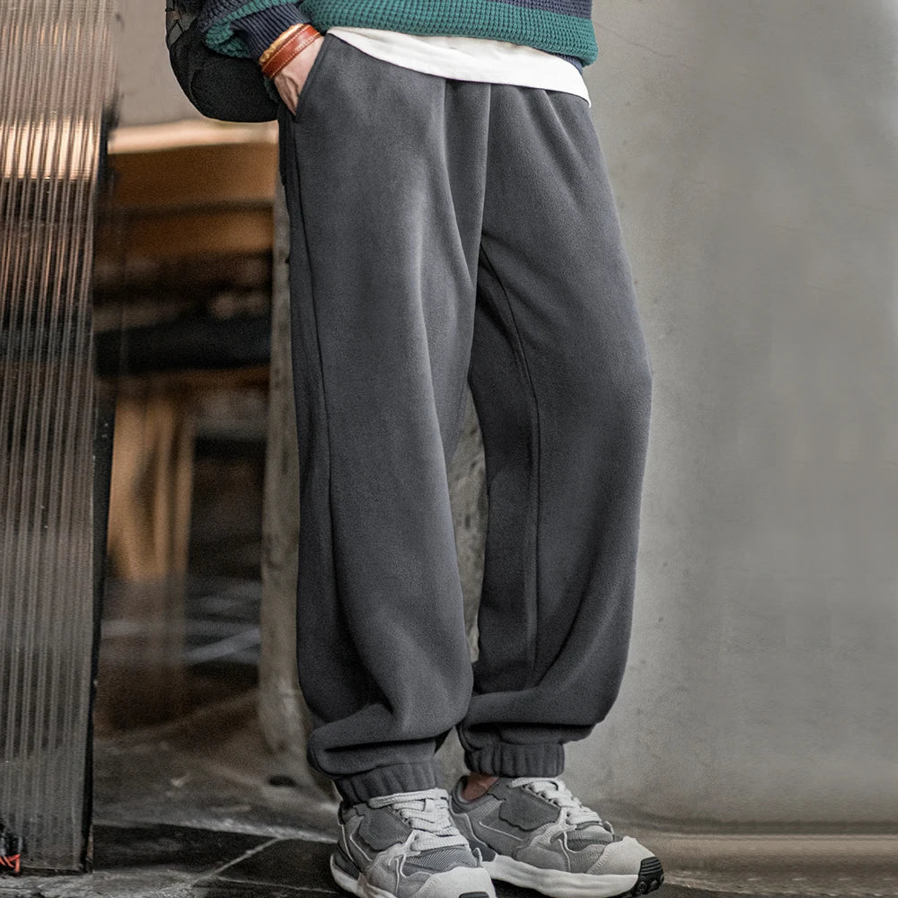 Maden Men's Casual Polar Fleece Cuffed Sweatpants Solid Color Elastic Waist Fleece-lined Pants Warm Sports Straight-leg Trousers