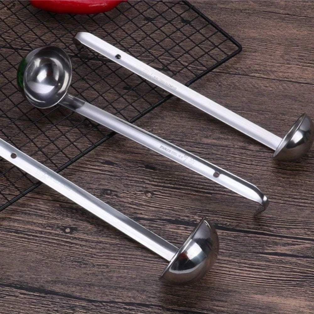 E9 1Pcs Soup Ladle, Small Stainless Steel Ladles and Spoons Professional Ladle, 1/2/3oz Duty Metal Ladle Kitchen Utensil Spoon