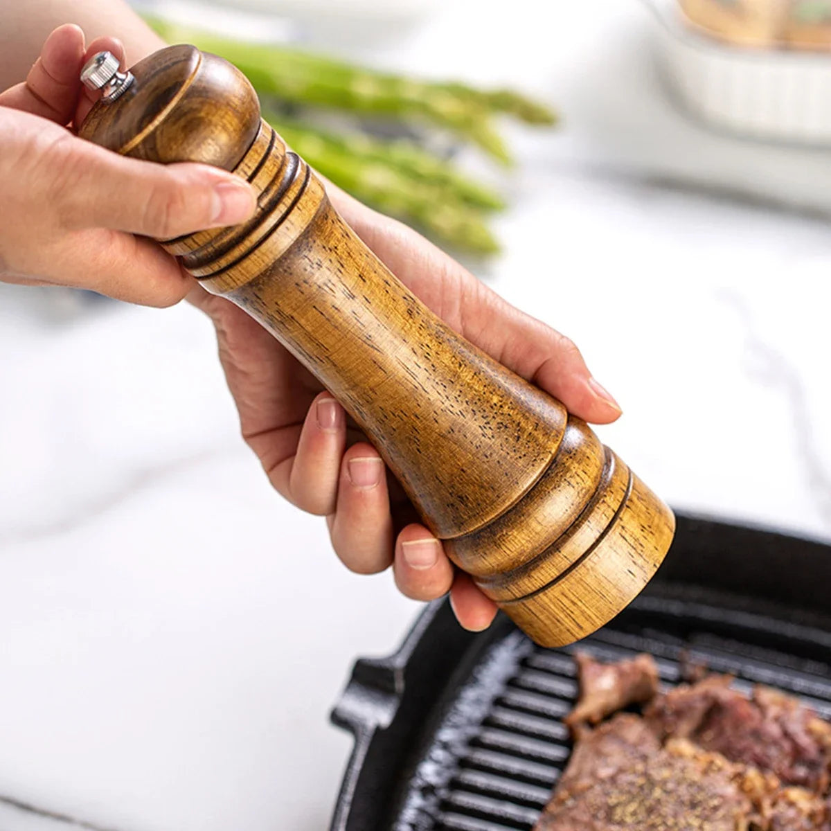 Wood Pepper Grinder,  Salt Mill Pepper Grinder, Salt Shakers with Adjustable Ceramic Rotor Wood Pepper Grinder for Your Kitchen