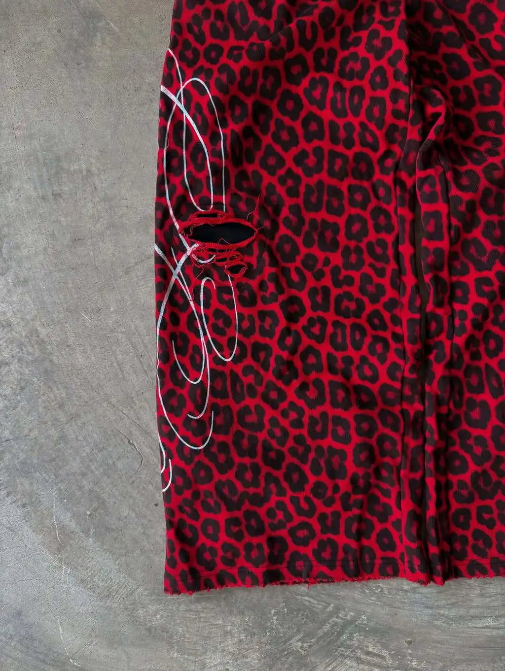 New Loose Y2K Leopard Print Design with Elastic Punk Embroidery Rope Casual Pants for Men in the Summer of 2026