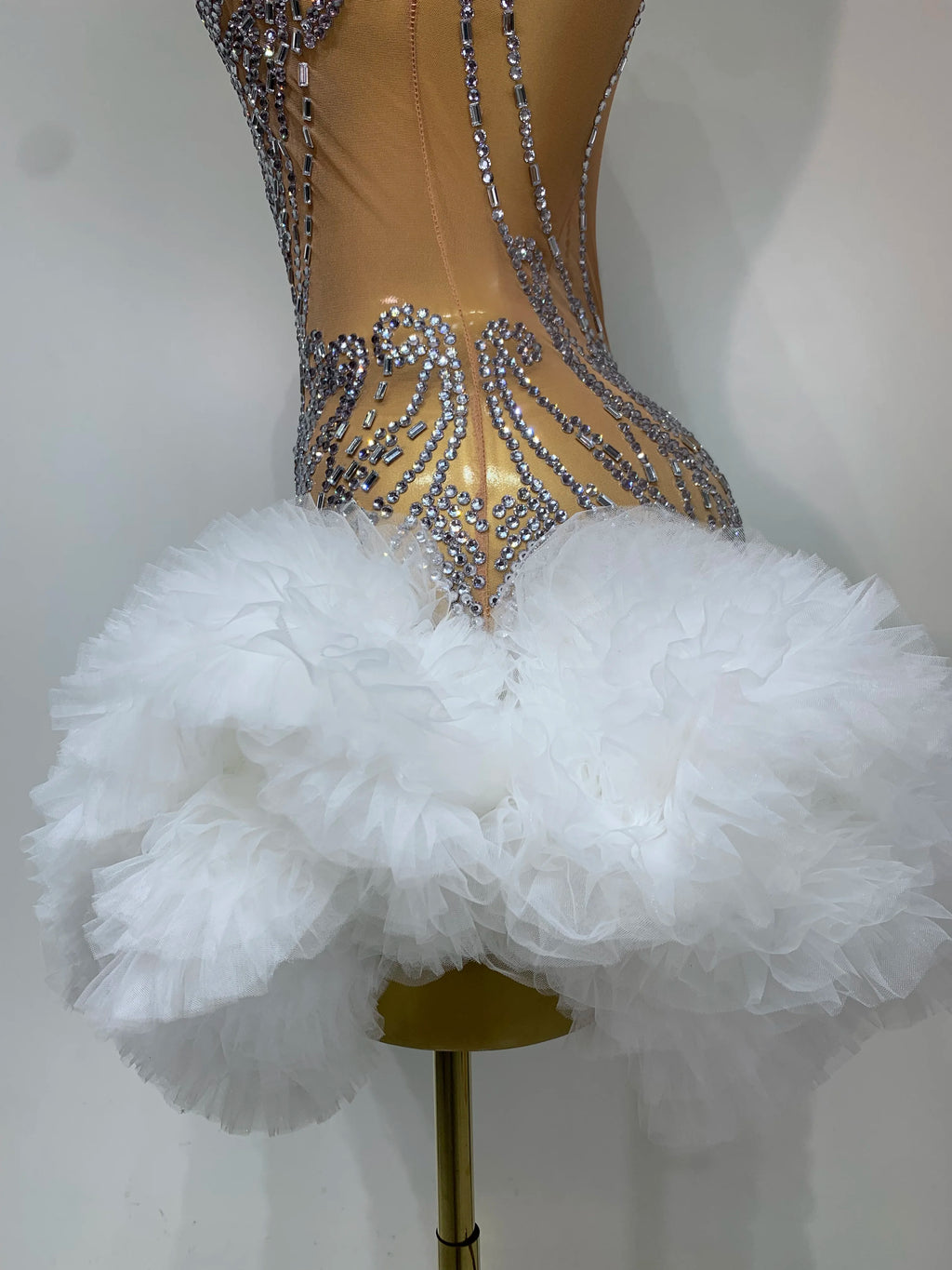 Luxury Women Sexy Sparkly Rhinestone Sleeveless Mesh See Through Bodycon Mini Birthday Dress Evening Party Performance Costume