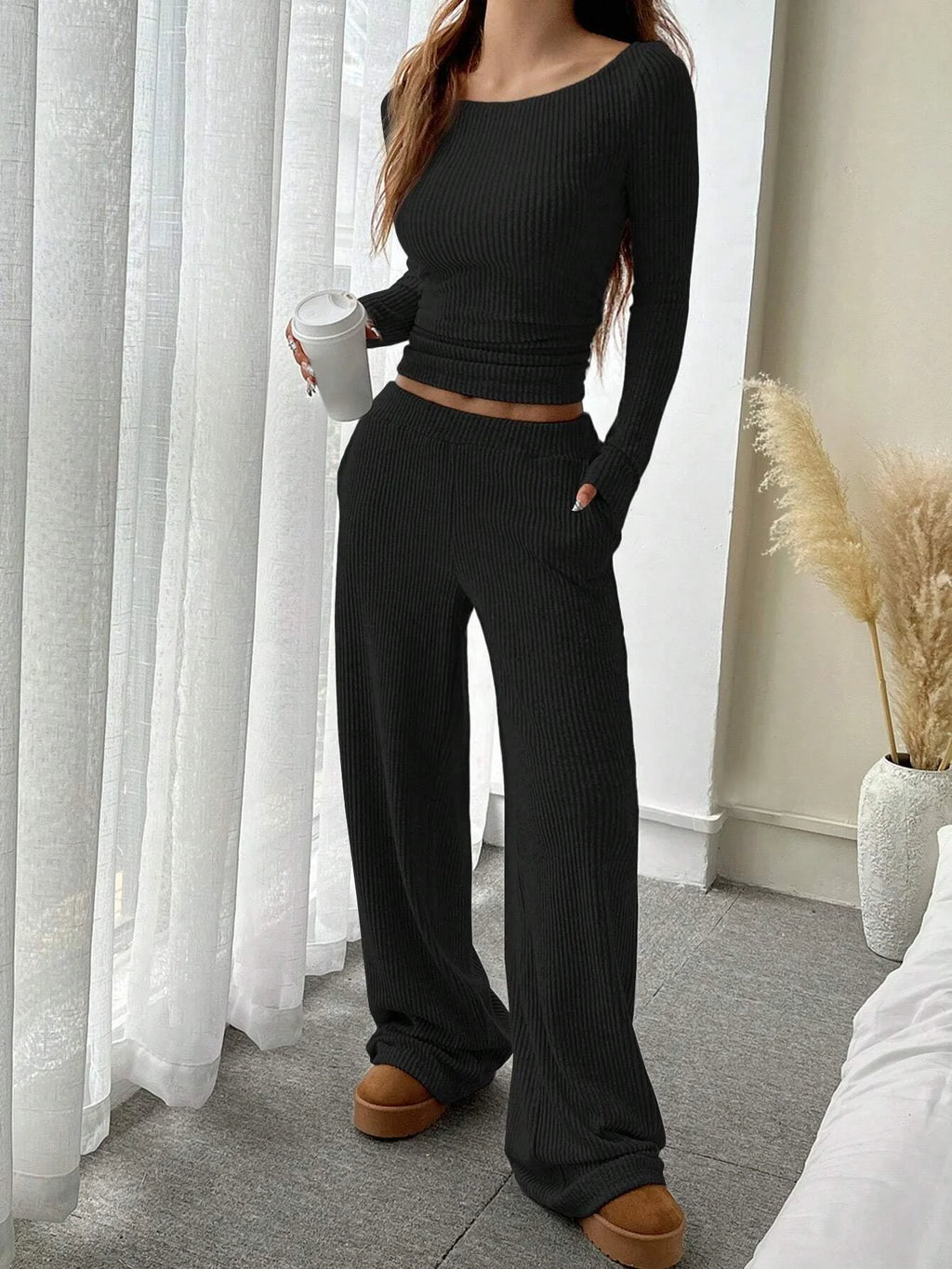 Women's Solid-Color Ribbed Loose-Fit Crew-Neck Top and Pocketed Wide-Leg Pants Set