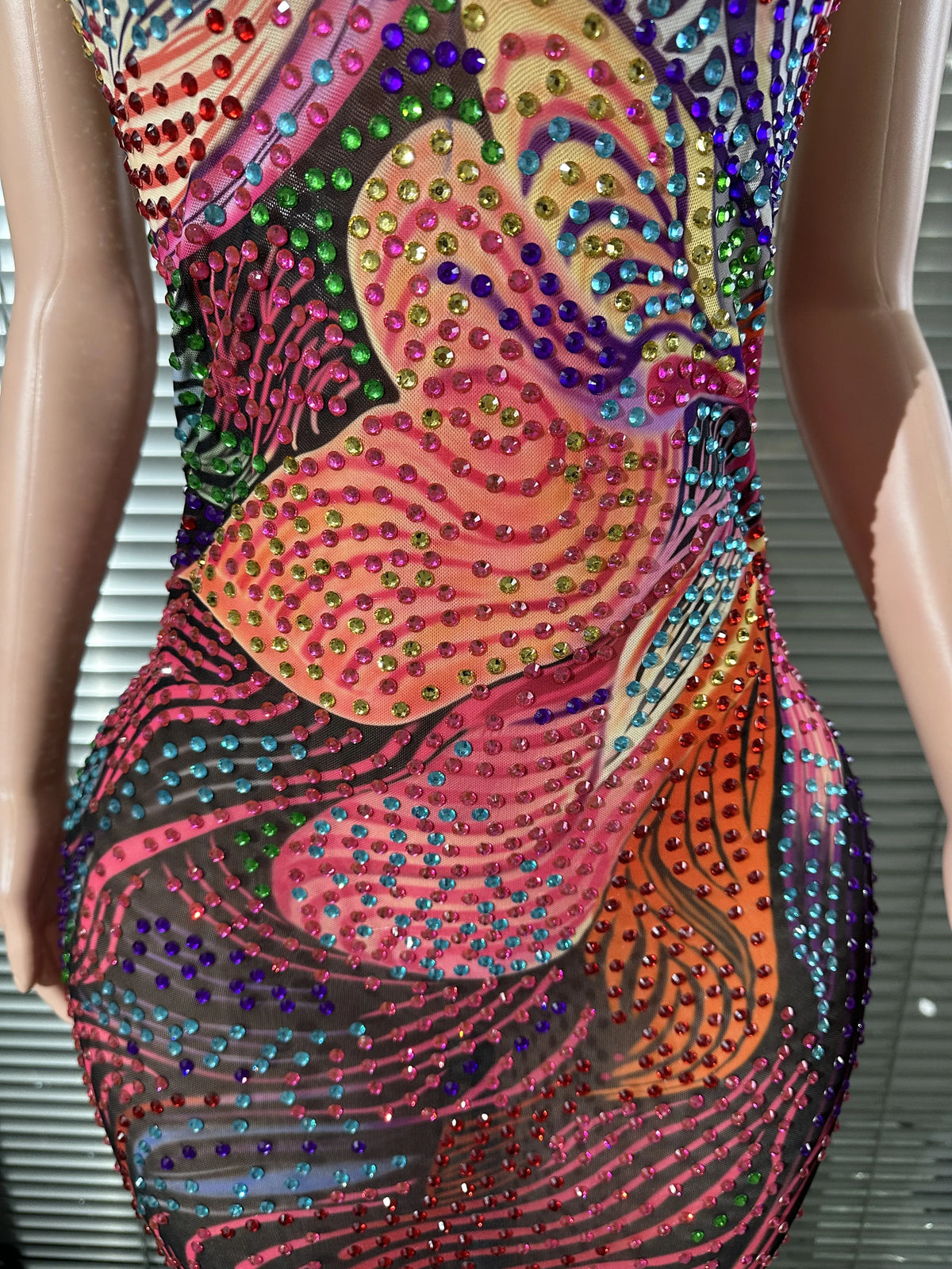 Vibrant Multicolor Sparkling Beaded Halter Mermaid Gown Deep V-Neck Bodycon Sexy Performance Costume Nightclub Red Carpet Gown