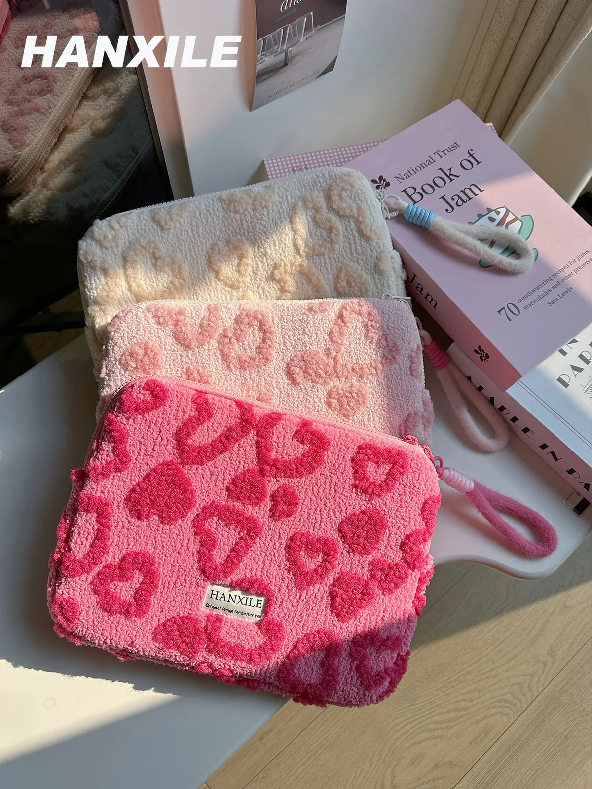 Plush Love Heart Laptop Bag iPad Tablet Bag 11/13/ 15inch Laptop Storage Bag