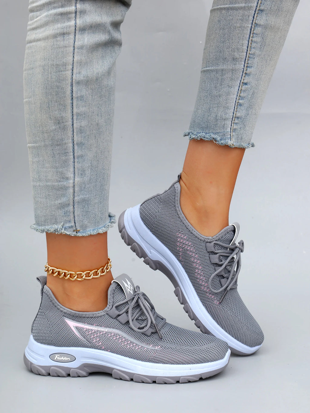 Spring and Autumn New Women's Casual Lace-Up Sneakers, Comfortable, Breathable, Lightweight and Wear-Resistant Sports and Casual Shoes