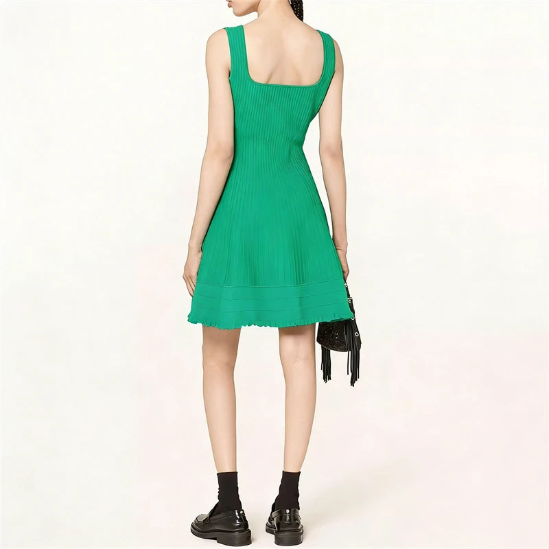 2026 Summer New Women's Square Neck High Waist Suspender Dress, Fashionable Casual Vacation Style, Waist Pockets, A-line Skirt