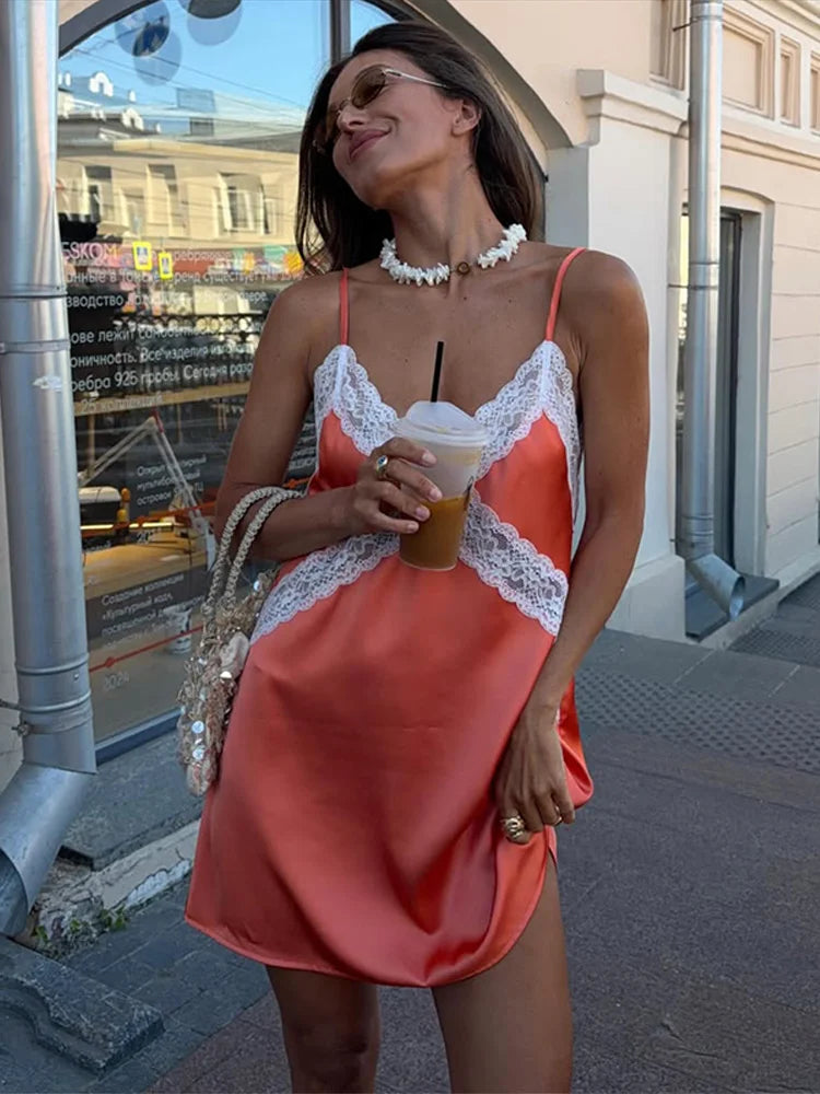 Lace Patchwork Pleated Slip Long Dress Women Sexy Spaghetti Strap Sleeveless Backless Loose Evening Dresses Chic Ladies Vestidos