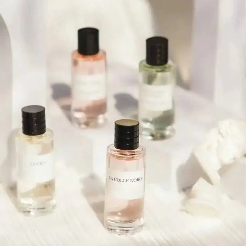 100/125Ml Unisex Brand Perfume Floral Herbal Notes Featuring A Mysterious Elegant And Rich Fragrance For Social Occasions
