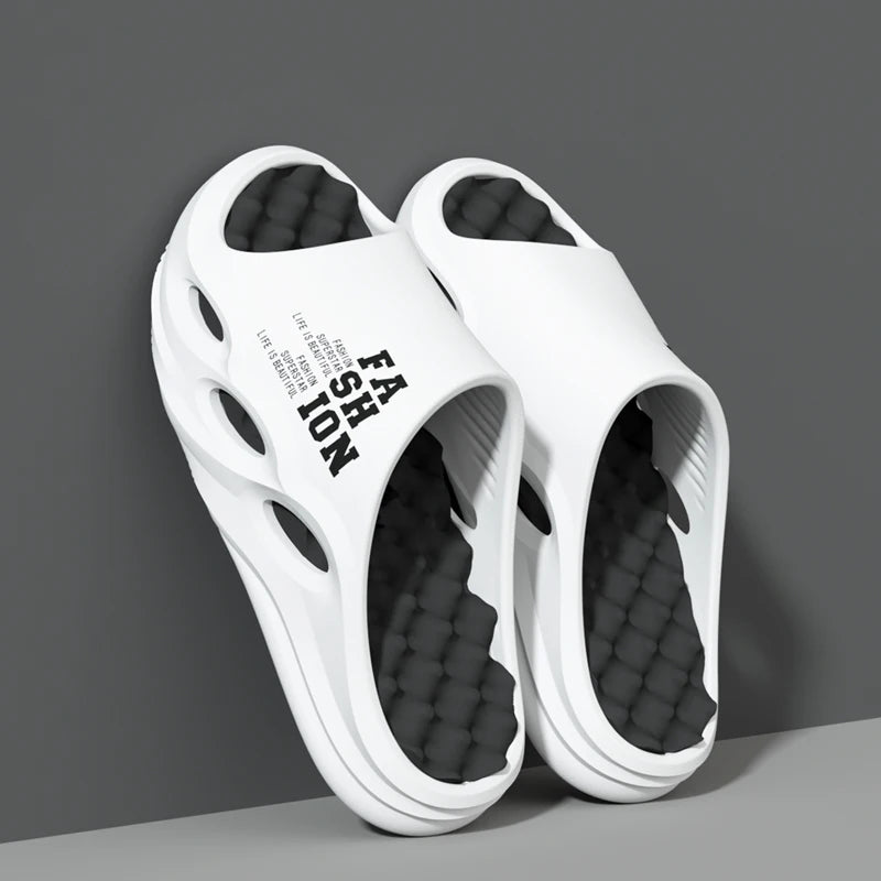 Fashion Trend Men's Slippers Indoor Home Thickened Super Soft Sole Sandals Letter Men's Beach Shoes Outdoor