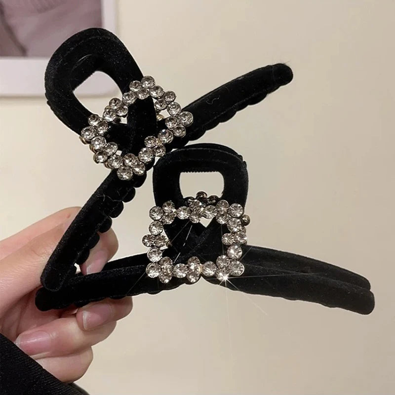 Black Flocking Rhinestone Hair Clip for Women Elegant High Ponytail Shark Clip Fashion Girls Hair Clamp