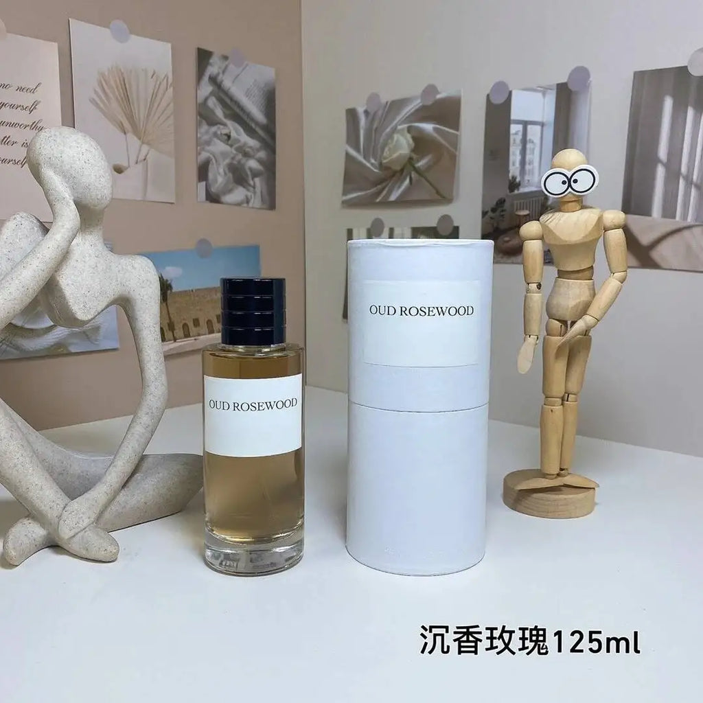 100/125Ml Unisex Brand Perfume Floral Herbal Notes Featuring A Mysterious Elegant And Rich Fragrance For Social Occasions