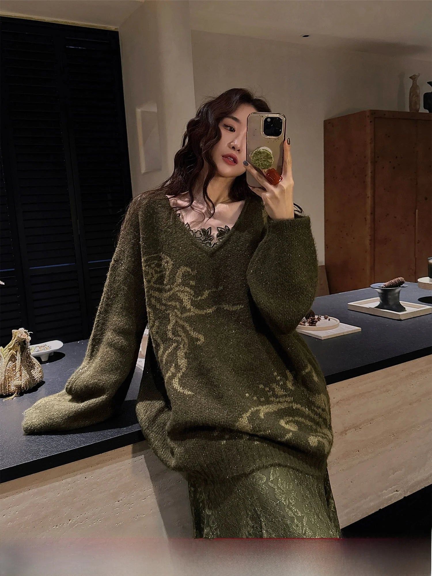Sanji Bla Flower New Chinese Sle Gold Tead Alpaca Yarn V-ne Sweater Women's Winter Top Warmth Feat Long Sve Crew Ne