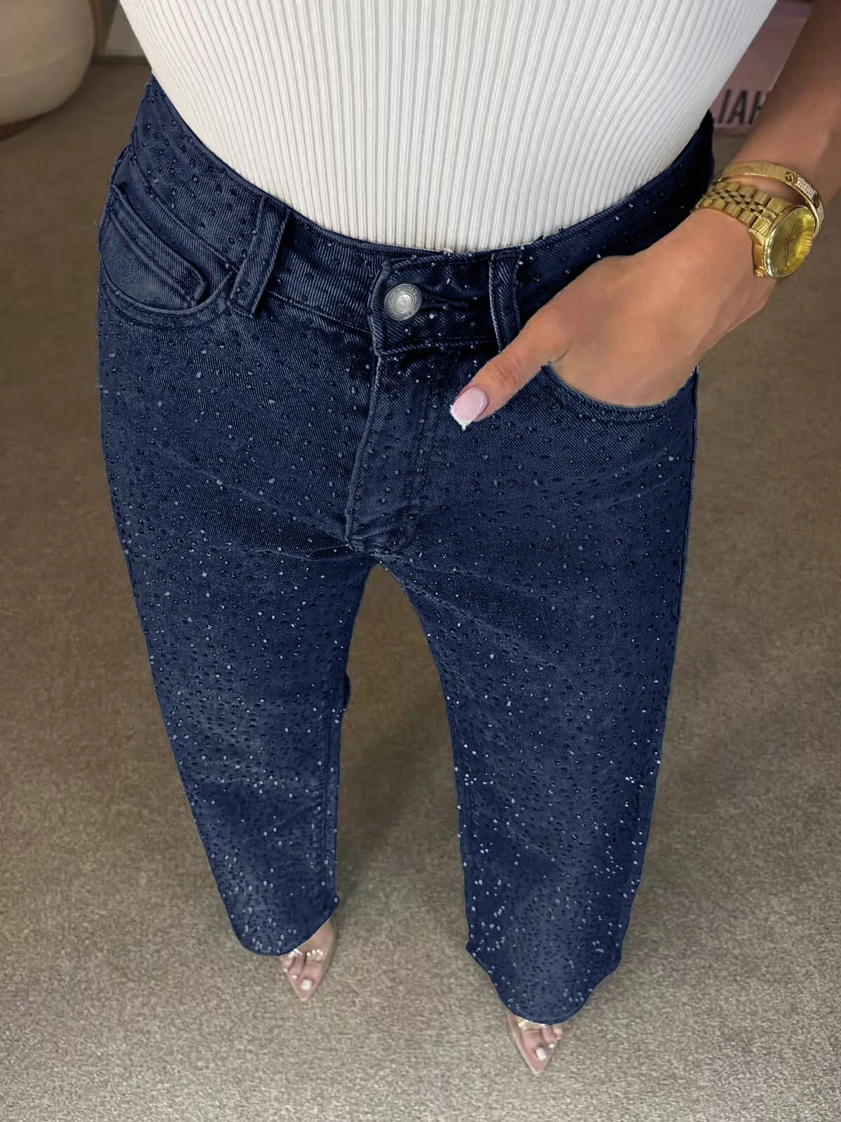 Women's Outfit Featuring Diamond-studded Washed Denim Pants Women's High-waisted Straight-leg Pants, and "hot Girl" Style Pants.