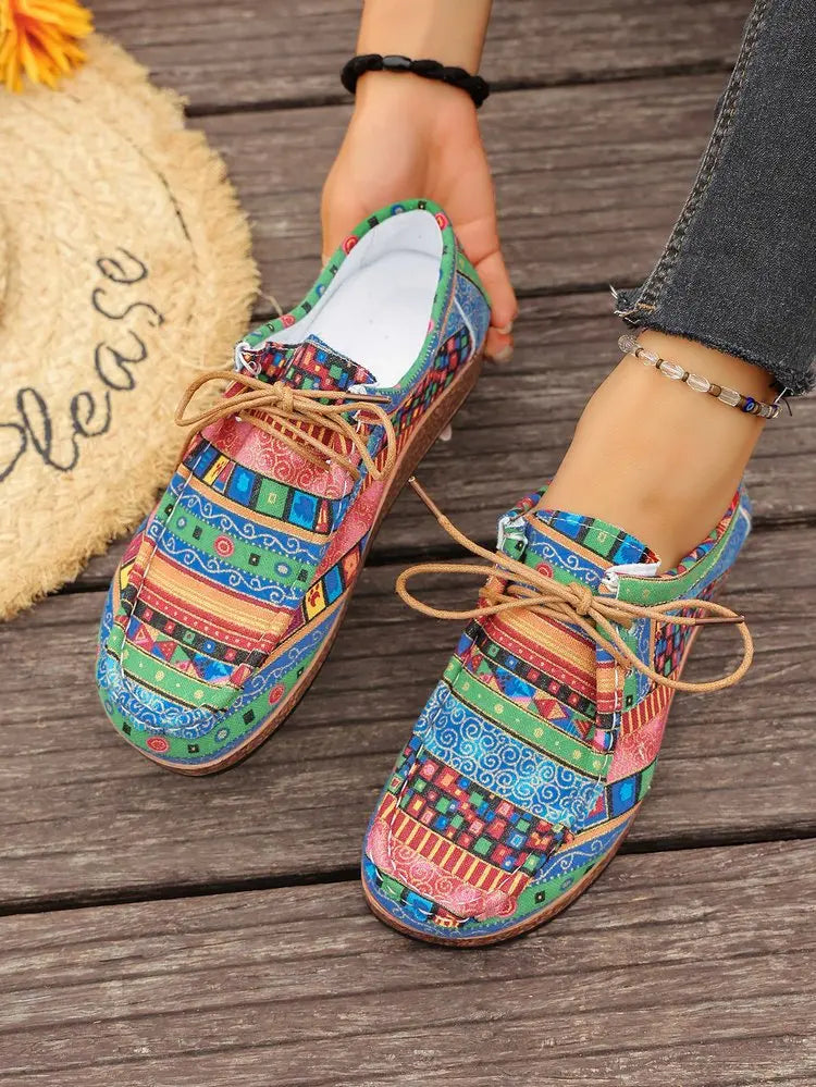 Spring 2025 Women's Printed Canvas Shoes Flat Platform Casual Toe Loafers Breathable Autumn Fashion Sneakers