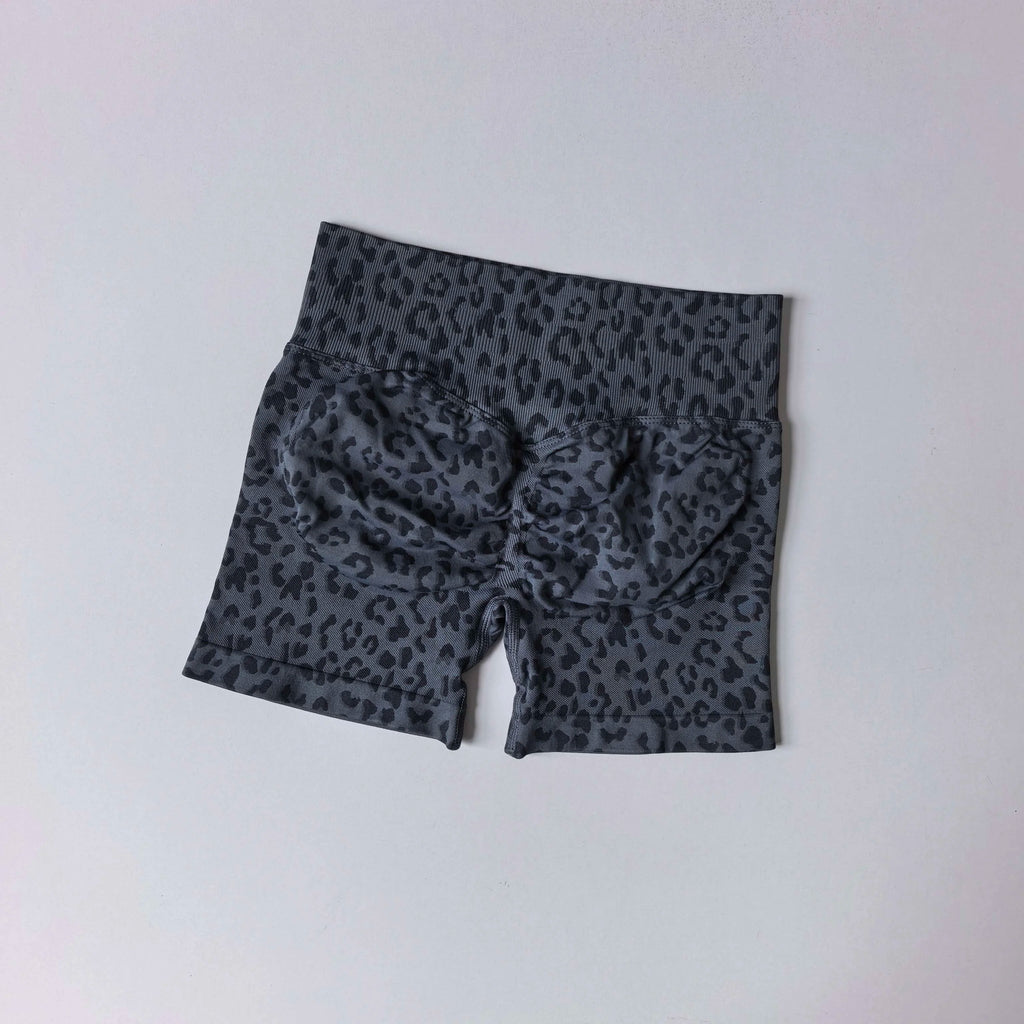 Sexy Leopard Print Seamless Yoga Shorts High Waist Peach Butt Lift Tummy Control 4-Way Stretch Breathable Workout Cycling Pants