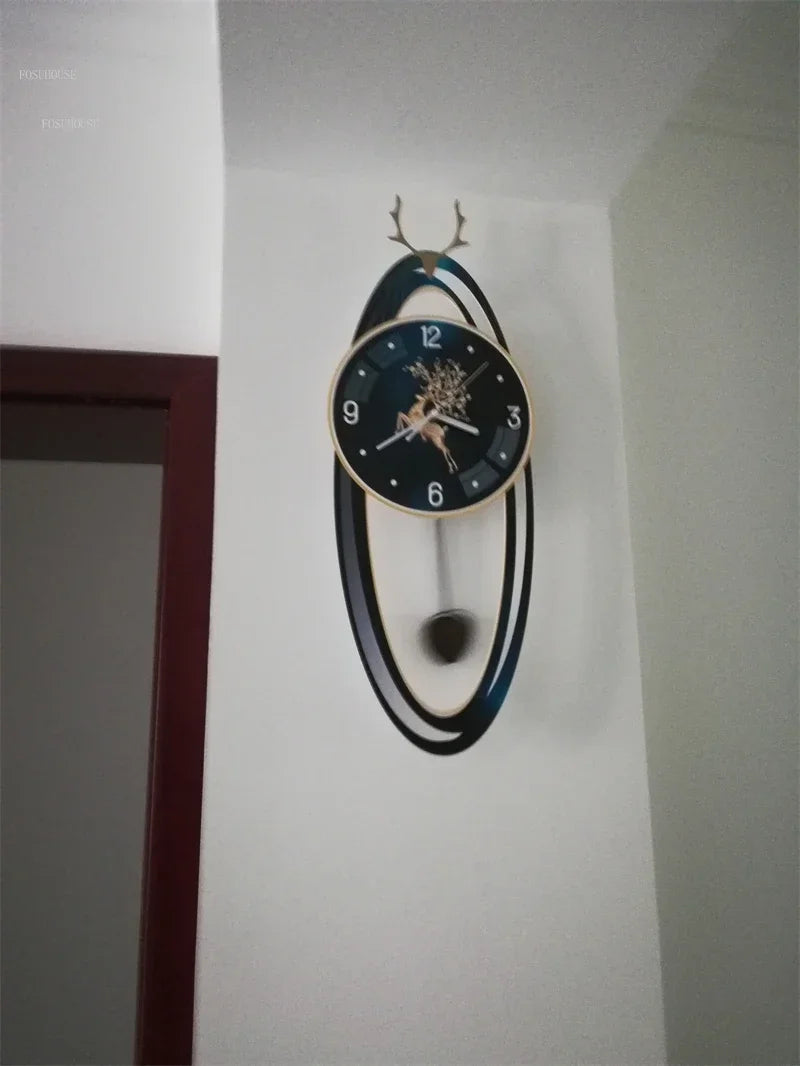 Light Luxury Wall Clocks Creative Home Decor Nordic Simple Living Room Home Wall Clock Luxury Designer Smart Models with Lights