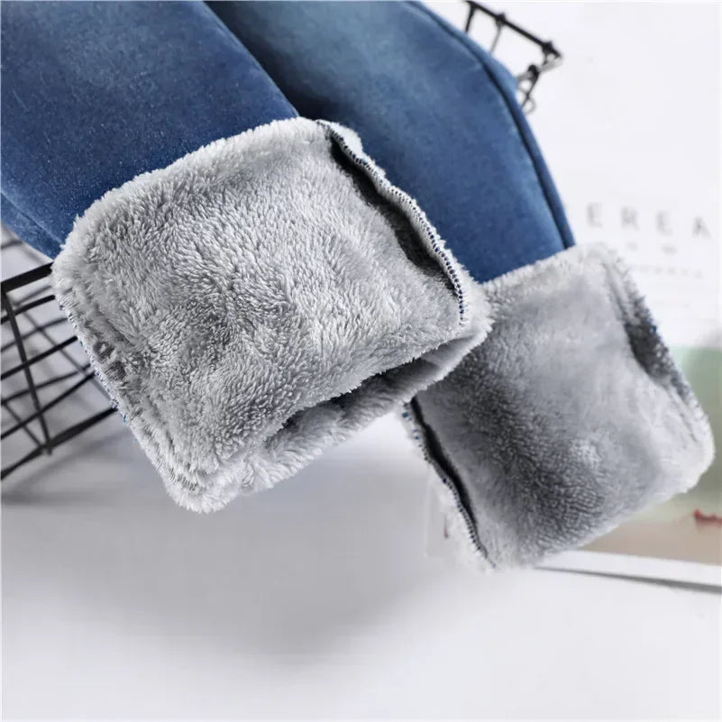Lady Plush Thermal Jeans Winter Snow Warm Stretch Thin Jeans Women Fleece Pencil Pants Fashion Straight Leg Denim Trousers