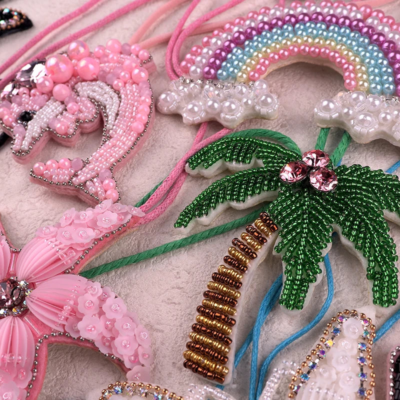 3D Handmade Rhinestone Beads Bag Charm, Crystal Lanyard Patches Keychains, Hanging Rope Patches, Backpack Pendants Decor