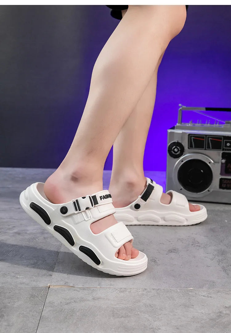 New lightweight and soft cloud like men's sandals and slippers for summer outings, durable and thick soled, anti slip