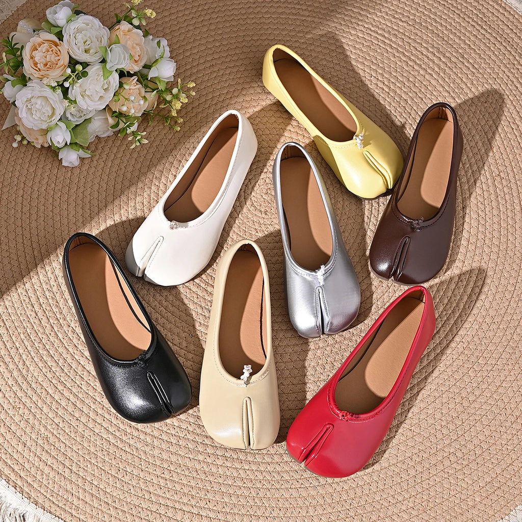 Japanese Style Tabi Ninja Shoes Women Cozy Leather Flats Split Hoof Toe Loafers Femme Mary Jeans Mocasines Ladies Ballerina Shoe