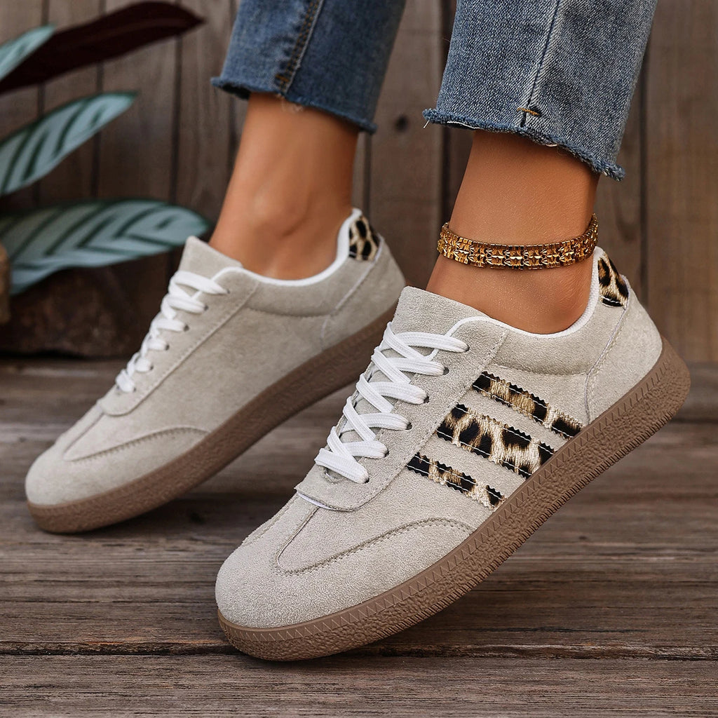 New Leopard Print Casual Sports Shoes for Autumn Winter, Large-sized Lace-up Anti-slip Round-toe Lace-up Women's Single Shoes 74