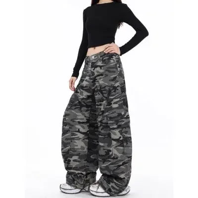 Women Camo Wide Leg Pants Streetwear Loose Trousers with Large Pockets Cool Girl Straight Cut Summer Unisex Bottoms