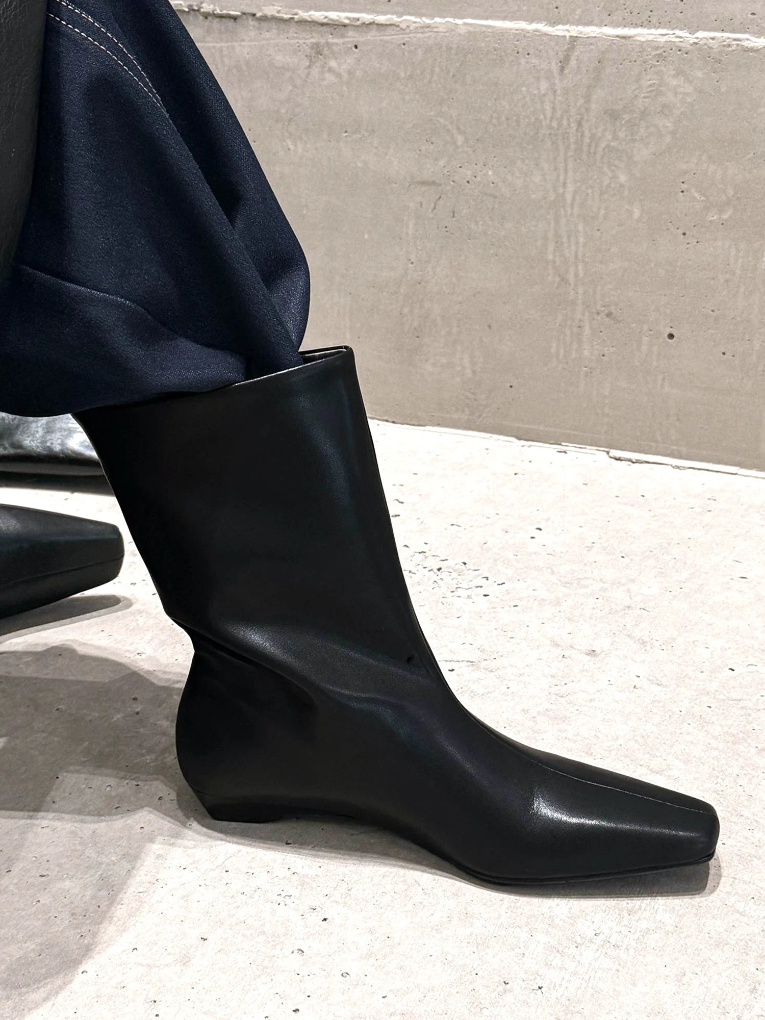 Krazing Pot Kid Suede Leather Square Toe Low Heels Modern Boots Casual Winter Autumn Brand Office Lady Concise Women Ankle Boots