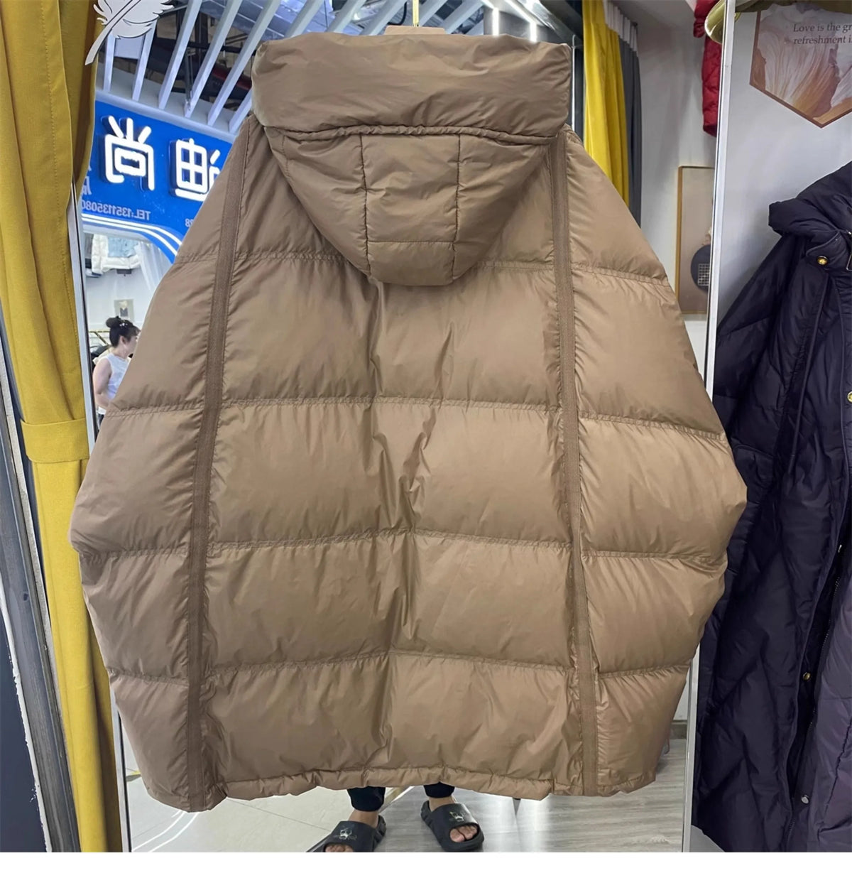 2025 New Winter Women 90% White Duck Down Jacket Casual Loose Over Size Warm Parka Female Drawstring Hooded Puffer Coat