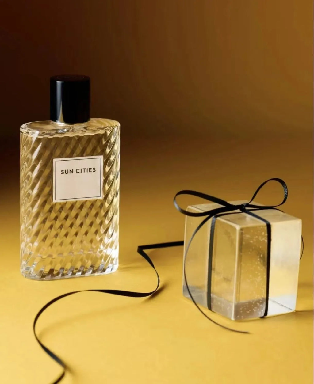 100ml Unisex Long Lasting Eau de Parfum, Italian Citrus Peach Osmanthus Leather Notes, Woody Musk Amber Rich Fragrance Perfume