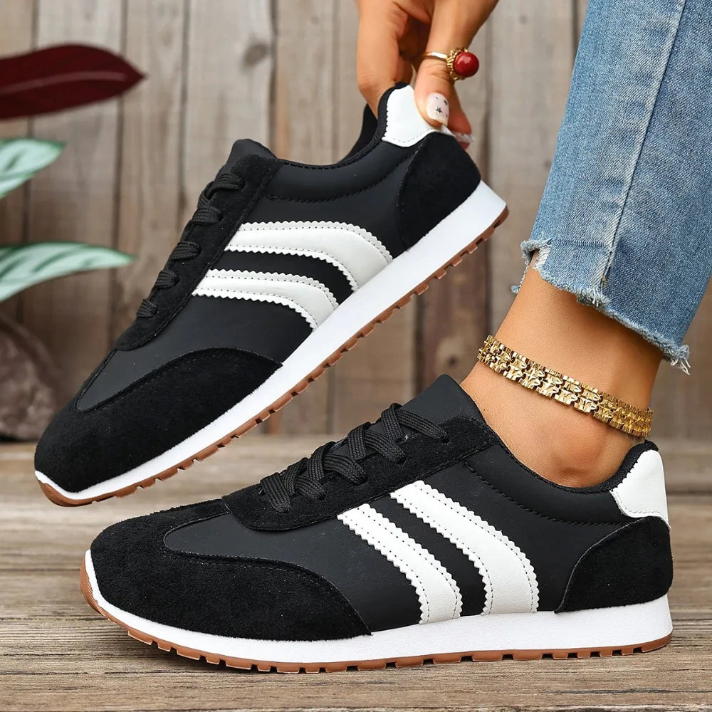 Fashion Women Sneakers 2026 New Breathable Sport Shoes Women Spring Autumn Running Sneakers Casual Lightweight Shoes