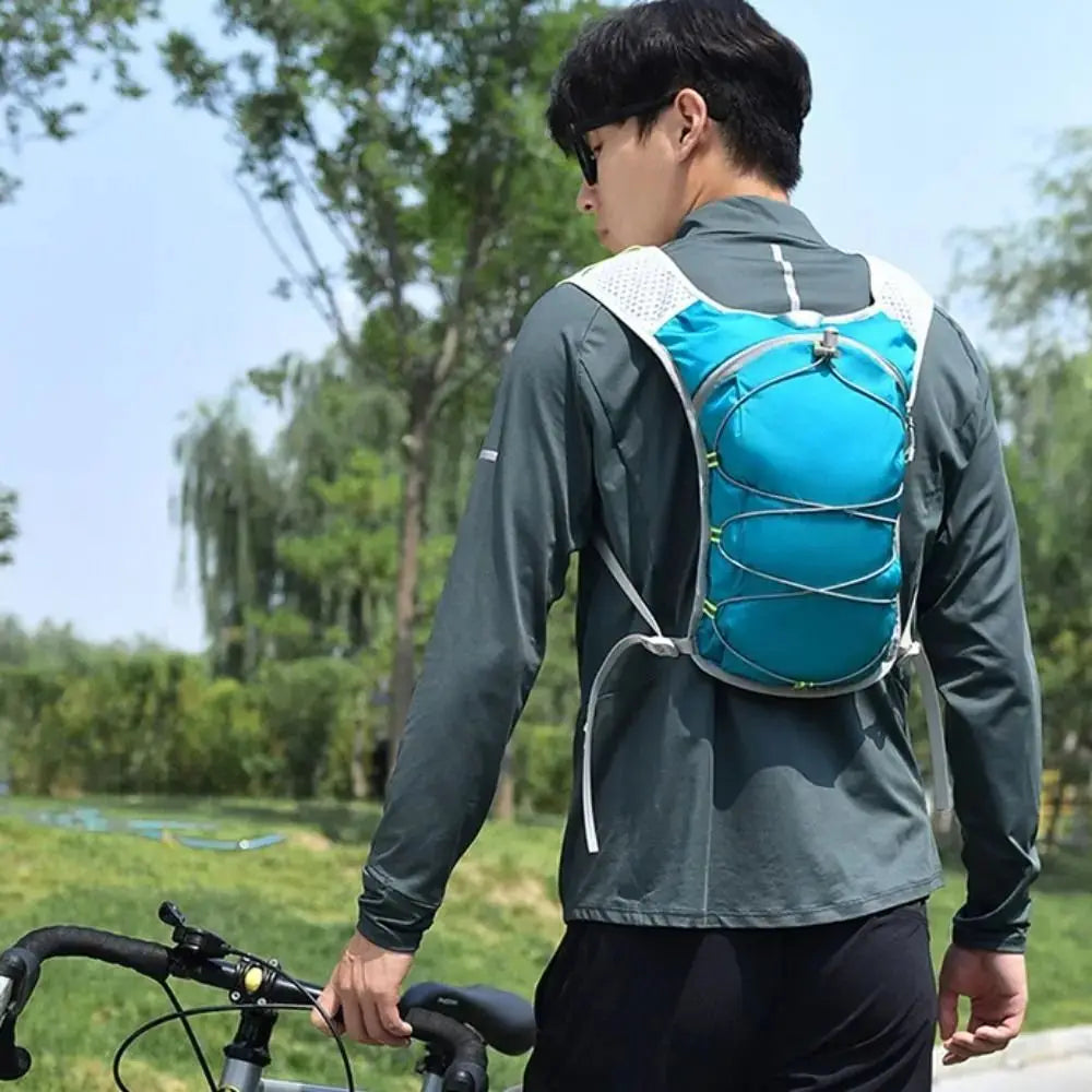 Waterproof Polyester Running Water Bottle Storage Vest Breathable With Phone Holder Marathon Hydrating Backpack Reflective