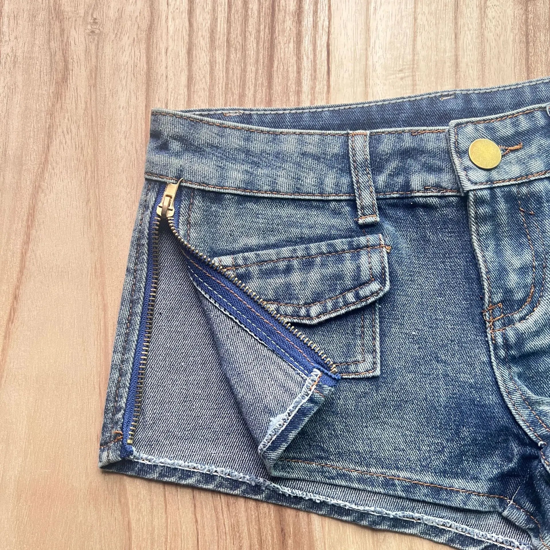 Sexy Side Zipper Split Denim Shorts Women Hot Pants Worn Out Nightclub Low Waist Jeans Y2k
