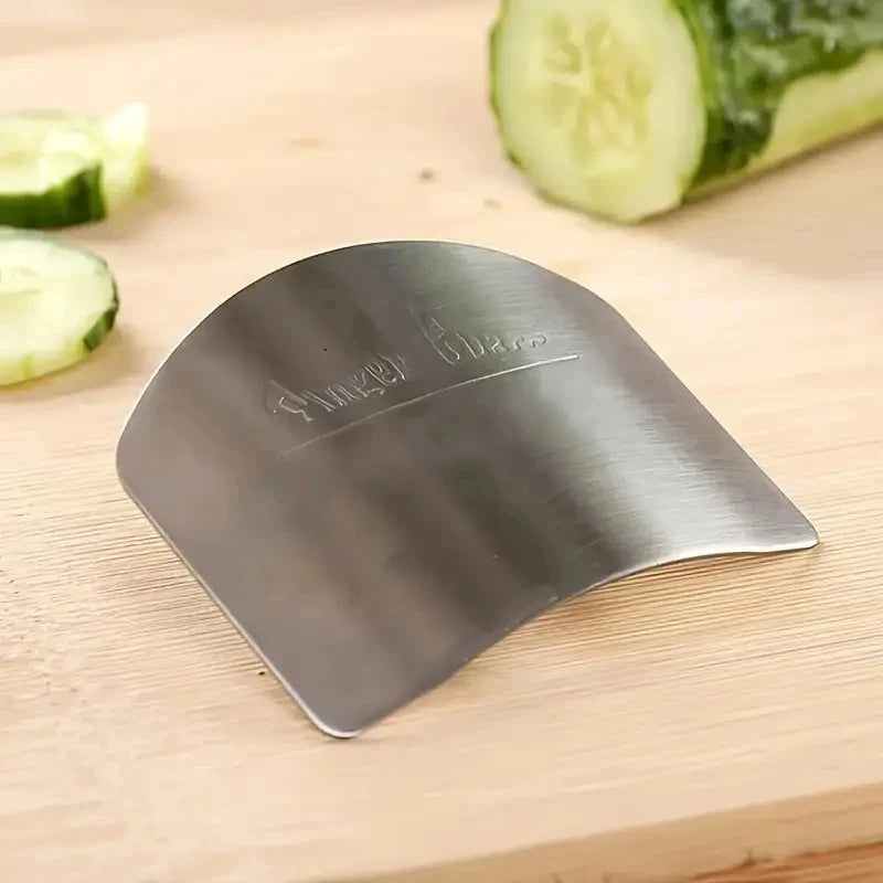 Stainless Steel Finger Guard for Cutting, Kitchen Safety Must-Have,Anti-Cut Protection for Slicing Veggies, Easy to Clean & Wear